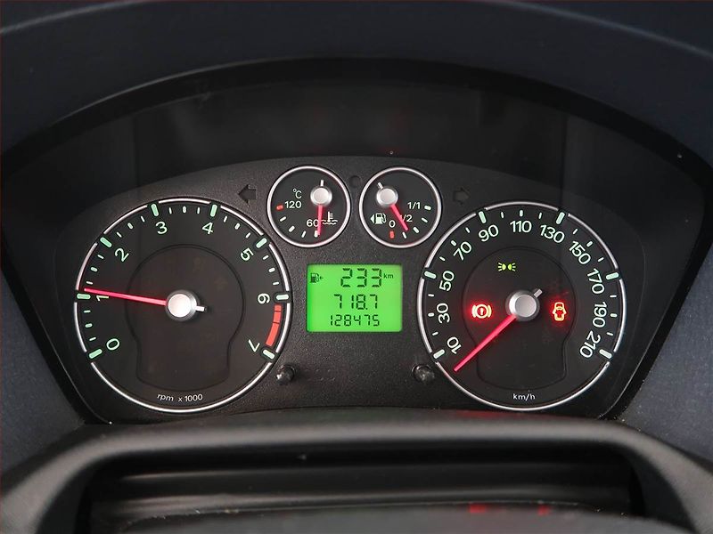 Ford Fusion (2010) 1.4, nová STK, Tažné - fotka 11 z 14