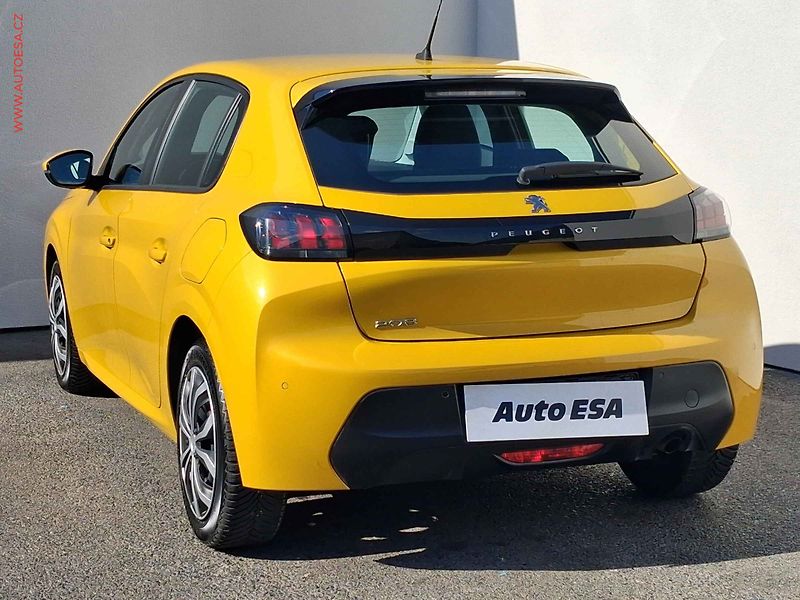 Peugeot 208 (2020) 1.2 PT, Active, LED - fotka 6 z 20
