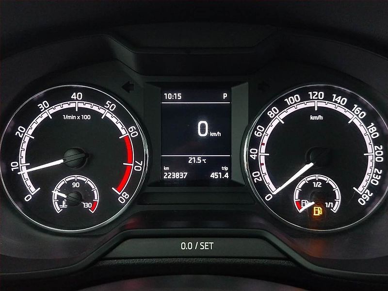 Škoda Octavia (2020) Ambition Plus 1.5 TSI, Automat - fotka 11 z 18