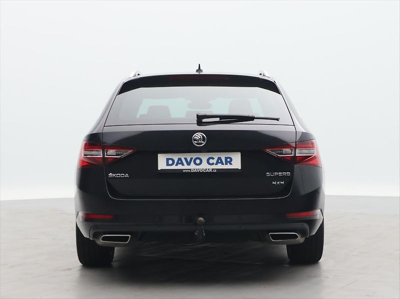 Škoda Superb 2,0 TSI 206kW L&K 4x4 DSG CZ D - fotka 6 z 28