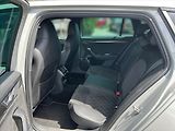 Škoda Superb 2,0 TDI 110 SportLine DSG - náhled 8