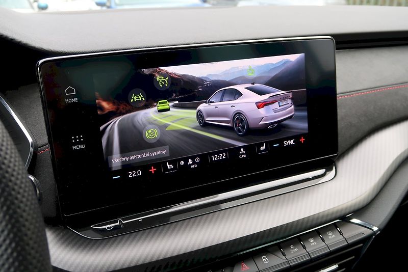Škoda Octavia (2023) RS 2.0 TDI 147 kW DSG - fotka 8 z 27