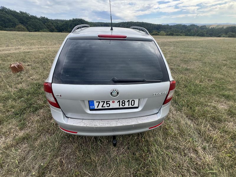 Škoda Octavia (2010) Combi  - fotka 2 z 14
