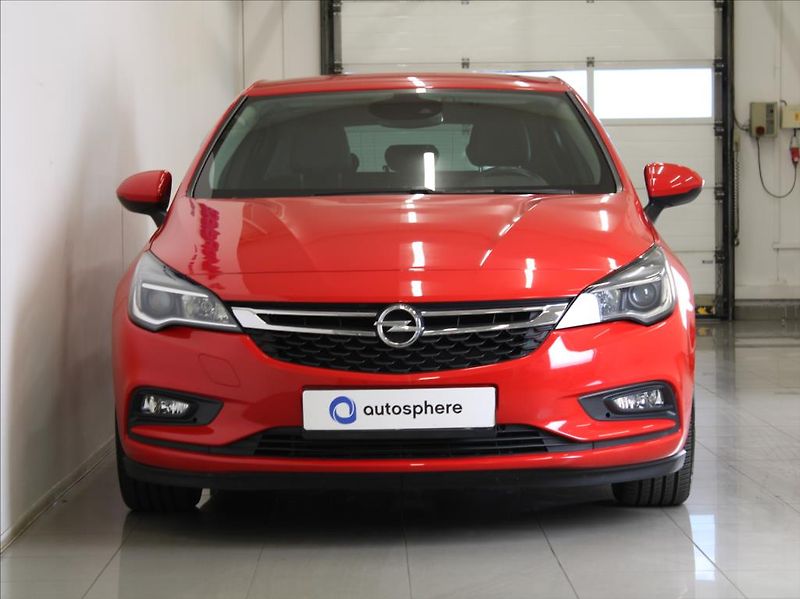 Opel Astra 1,4 Turbo 92kW Innov.79tkm! ČR - fotka 2 z 24