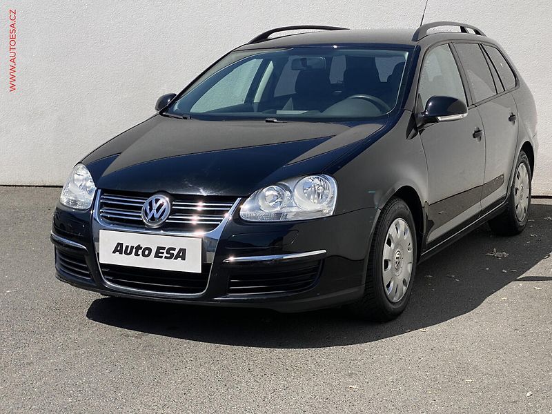 Volkswagen Golf (2009) 1.6i, Trendline - fotka 3 z 14