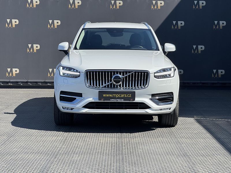 Volvo XC90 (2022) 2.0 B5 AWD Inscription, 1. Maj - fotka 2 z 51