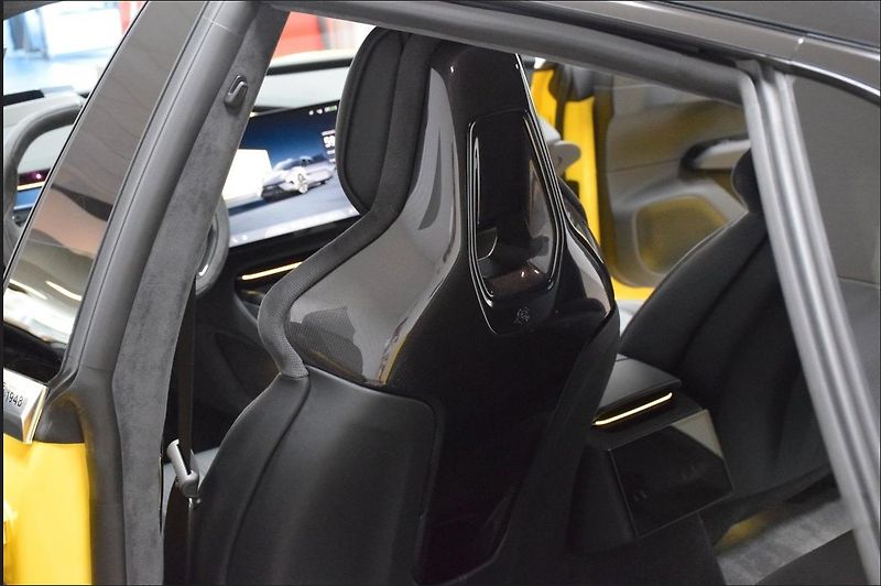 Lotus Ostatní Emeya R 918hp 102kWh AWD Pano - fotka 20 z 28