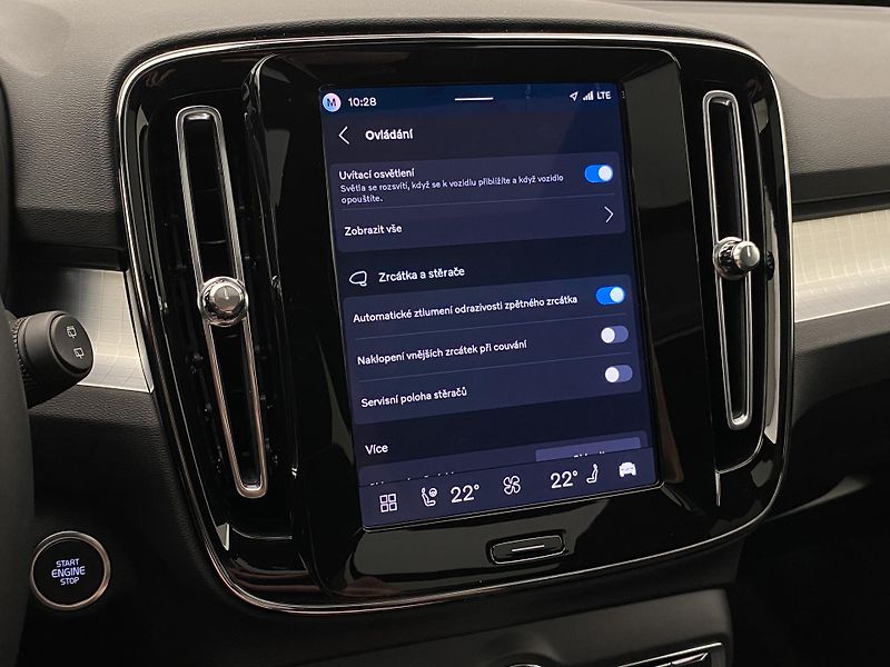 Volvo XC40 (2026) B3 AUT DARK ULTRA  - fotka 49 z 64