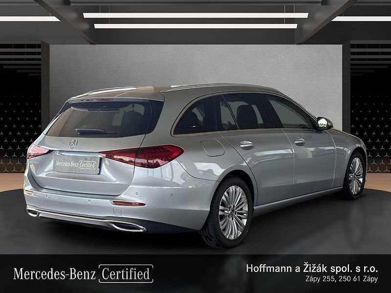 Mercedes-Benz Třídy C 220 d 4MATIC kombi - fotka 5 z 20