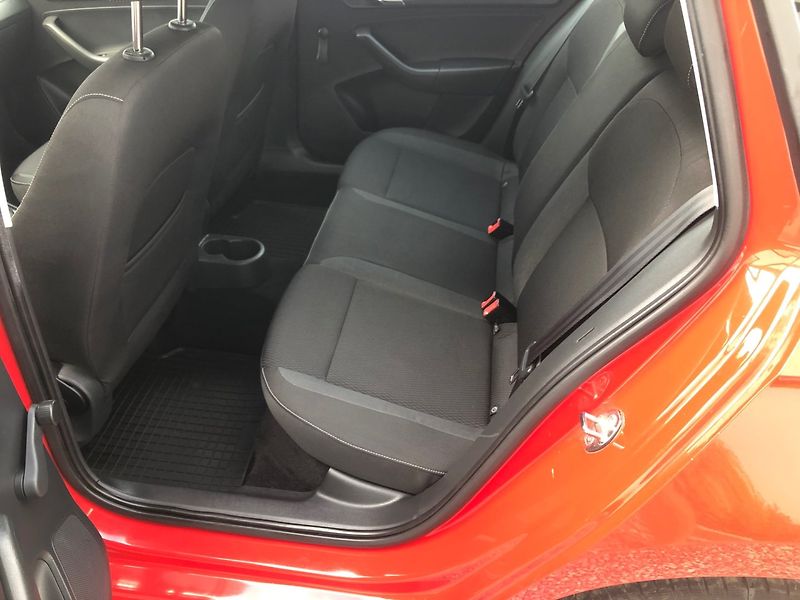 Škoda Rapid (2014) 1.2 TSI Tažné NOVA STK - fotka 8 z 27