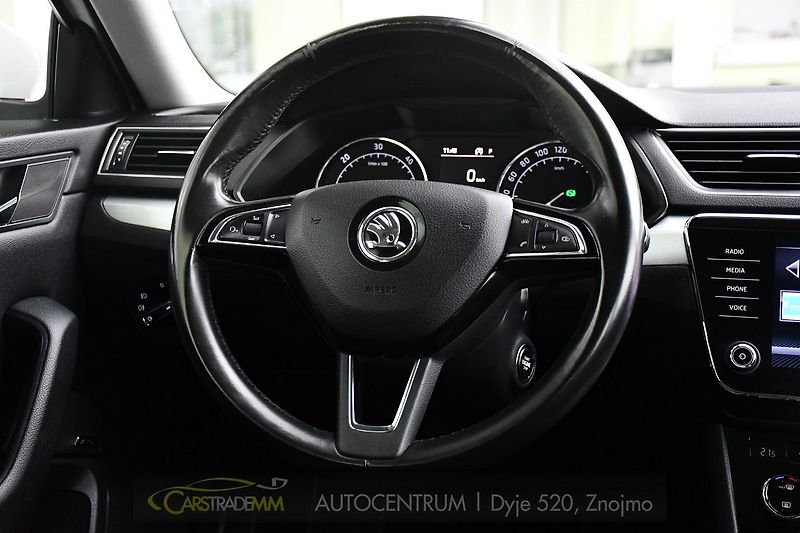 Škoda Superb 2.0TDi  - fotka 29 z 58
