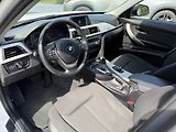 BMW Řada 3 (2018) 318i 100 kw / automat - náhled 11