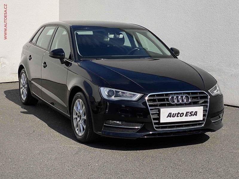 Audi A3 (2016) 1.6 TDi, 2.maj,ČR, AC, bixen - fotografie inzerátu