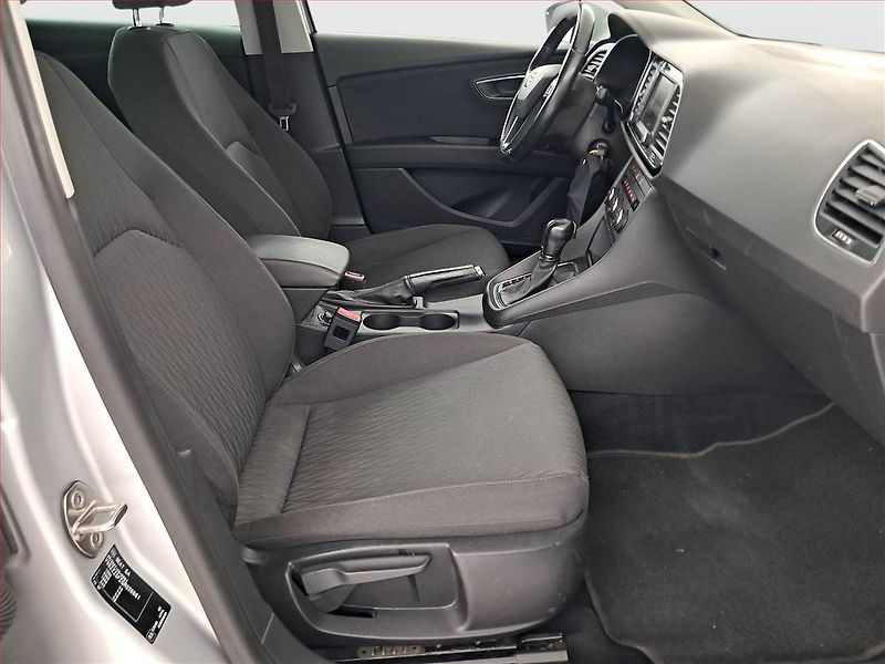 Seat Leon (2015) Comfort 1.6 TDI, Automat - fotka 9 z 19