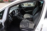 Opel Astra Opel Astra J Sports Tourer 1.7 - náhled 26
