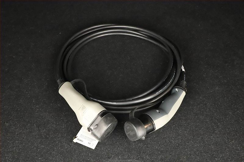 Volvo XC40 (2020) T5 Recharge - fotka 19 z 19