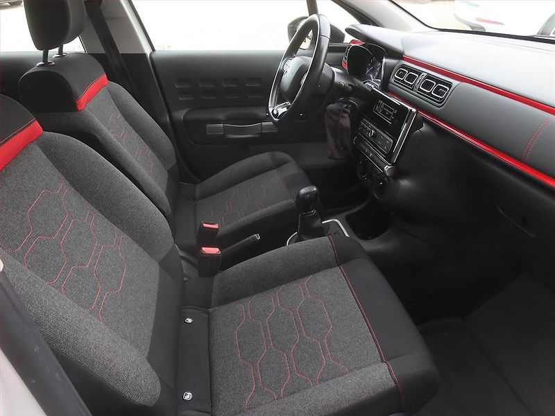 Citroën C3 (2017) Feel 1.2 PureTech, Serv.kniha - fotka 9 z 16