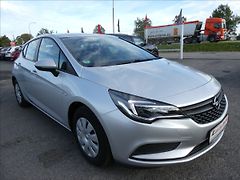 Opel Astra 1,4 i 74kW 2x kola, serviska - fotografie inzerátu