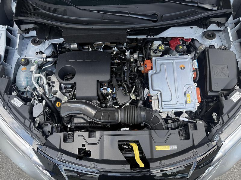 Nissan Juke 1.6l Hybrid 69 kW - fotka 26 z 26