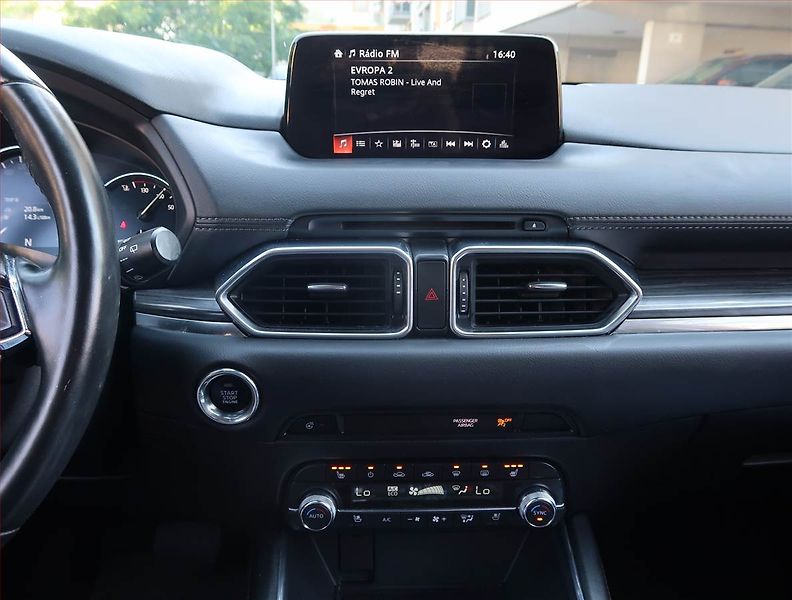Mazda CX-5 (2019) Revolution TOP 2.5 Skyactiv-G - fotka 12 z 25