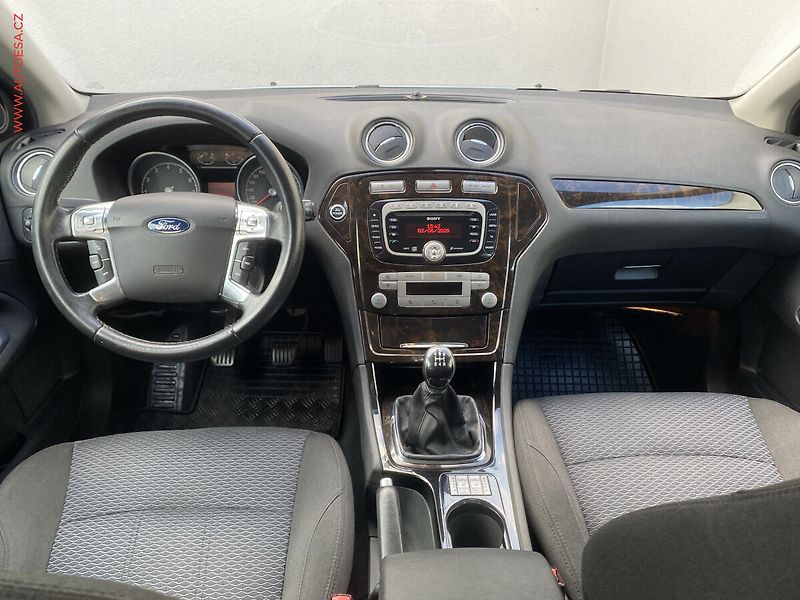 Ford Mondeo (2008) 2.0 i, ČR, Ghia, +kola - fotka 8 z 16