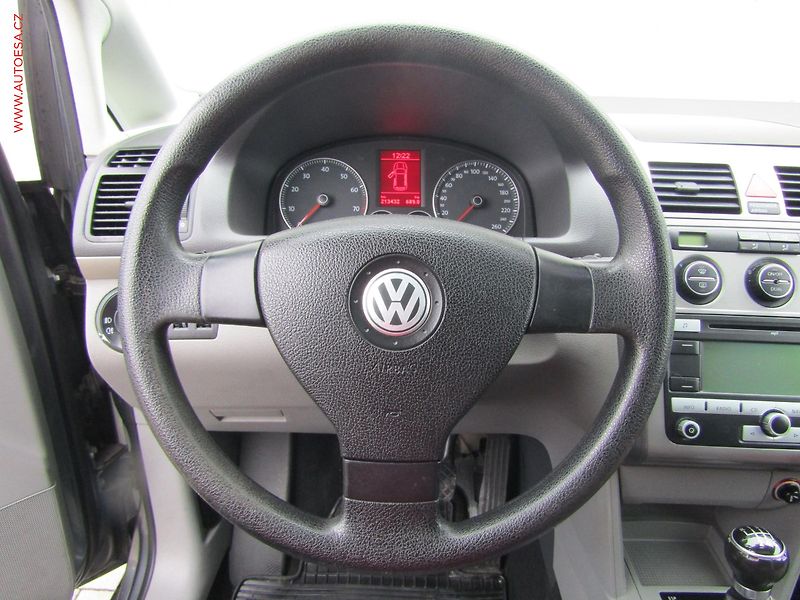 Volkswagen Touran (2006) 1.4TSi, autoAC, temp - fotka 15 z 15