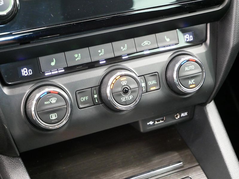 Škoda Octavia - fotka 21 z 24