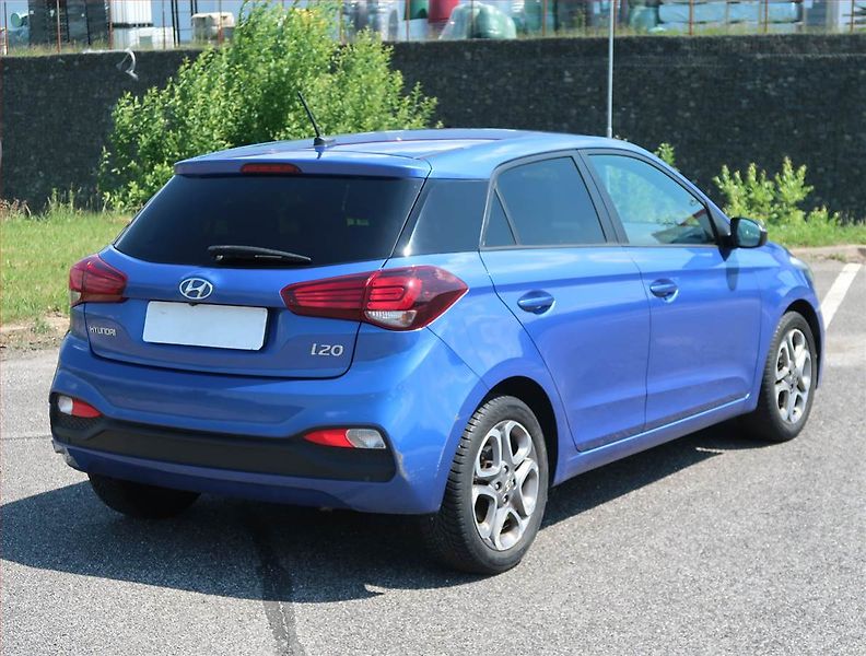Hyundai i20 (2020) 1.2, Serv.kniha, Tempomat - fotka 5 z 13