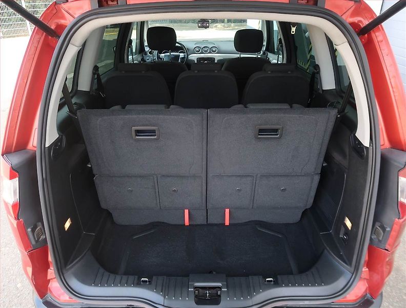 Ford Galaxy (2009) 1.8 TDCi, 7 míst, po STK - fotka 15 z 20