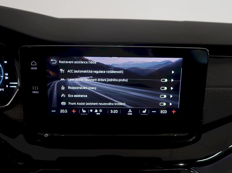 Škoda Octavia (2023) iV STYLE 1.4TSI 110KW DSG NAVI - fotka 24 z 41
