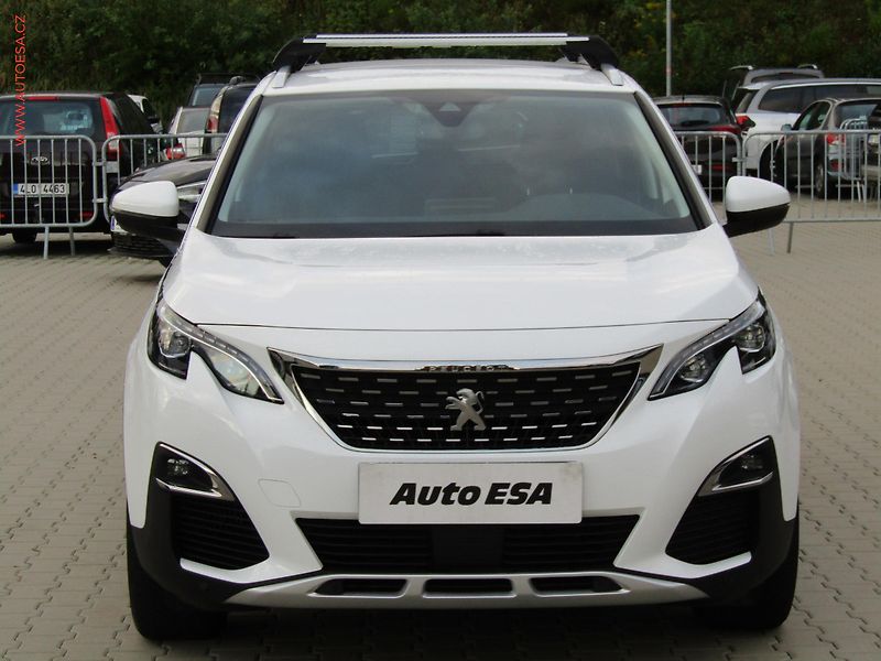 Peugeot 5008 (2017) 1.2 PT 7míst, ČR, Allure, AT - fotka 2 z 20