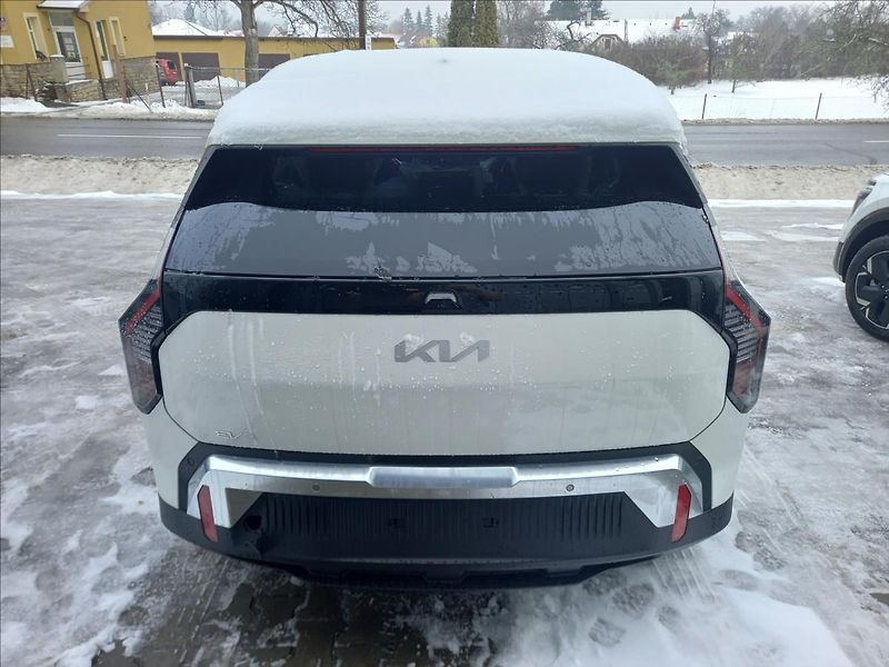Kia EV3 4x2 EARTH ADAS+V2L - fotka 4 z 6