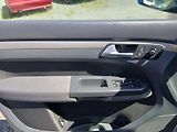 Volkswagen Touran 1.9 TDI, United, 6 rychl. - náhled 19