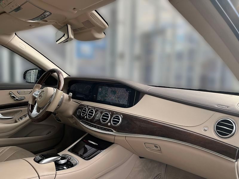Mercedes-Benz Třídy S Třída S 560 4MATIC - fotka 15 z 18