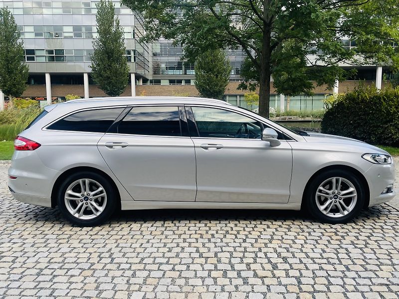 Ford Mondeo 2.0TDCi AUTOMAT SERVISKA TAŽNÉ - fotka 11 z 44