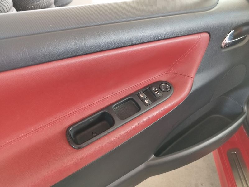 Peugeot 207 (2007) 1,6I,88KW,ALU,KŮŽE,CD,SER.KN - fotka 14 z 22
