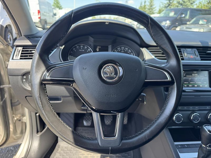 Škoda Octavia 1.6TDi,klima,nové v ČR - fotka 34 z 37