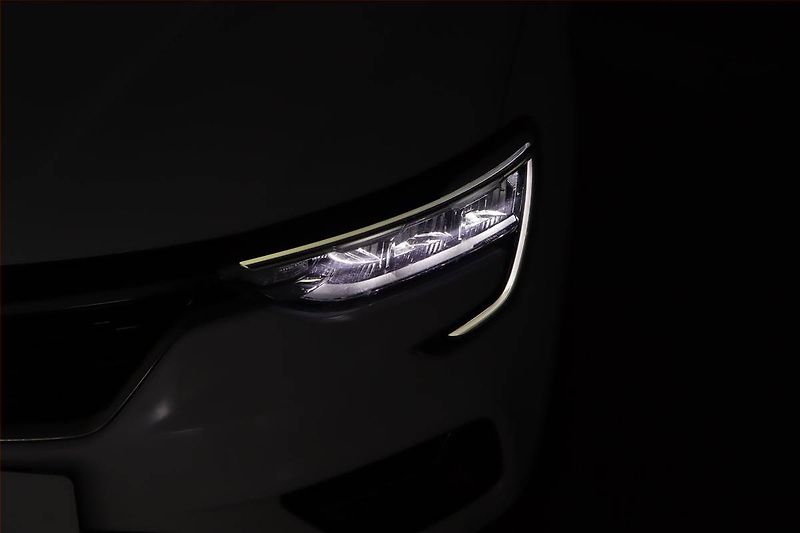 Renault Arkana (2021) E-Tech, Automat, Serv.kniha - fotka 22 z 22