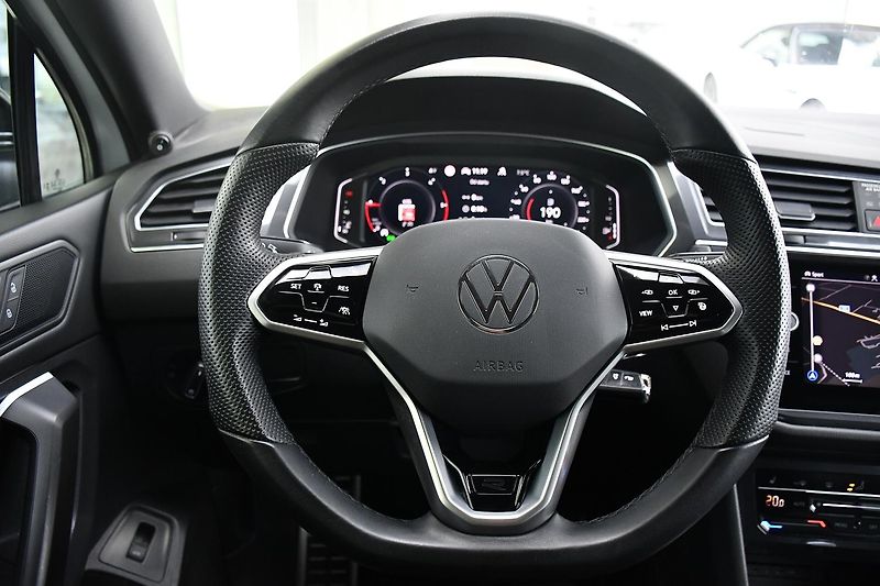 Volkswagen Tiguan Allspace 2.0TDi RLINE DSG 4MOTION 1M ČR - fotka 22 z 44