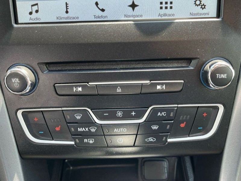 Ford Mondeo 2.0TDCi,110KW,CZ,1.MAJ,SERVIS, - fotka 11 z 14