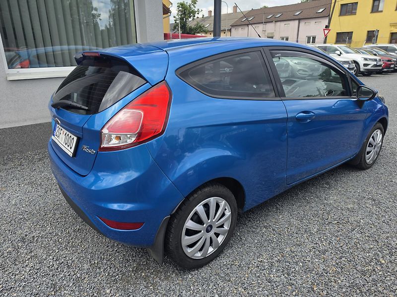 Ford Fiesta 1.2 i  - fotka 5 z 19