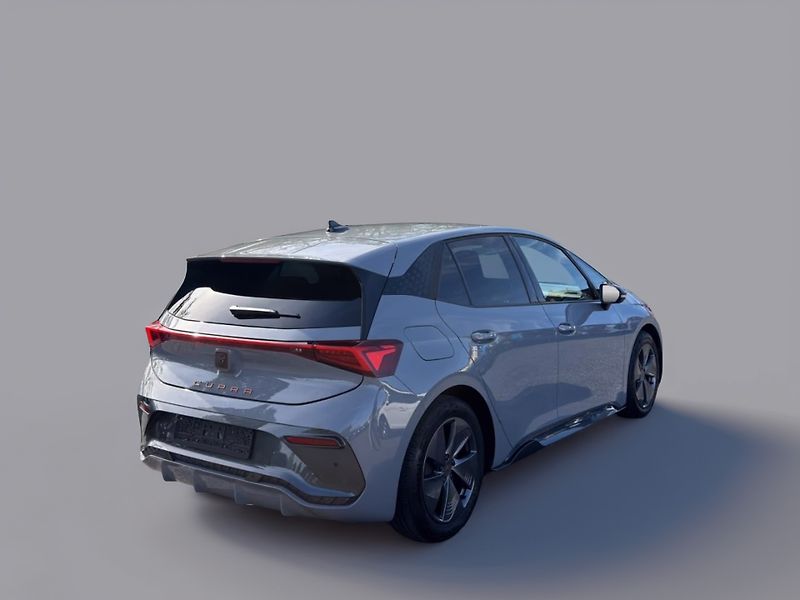 Cupra Born 150kW Carplay LaneAssist LED - fotka 4 z 14