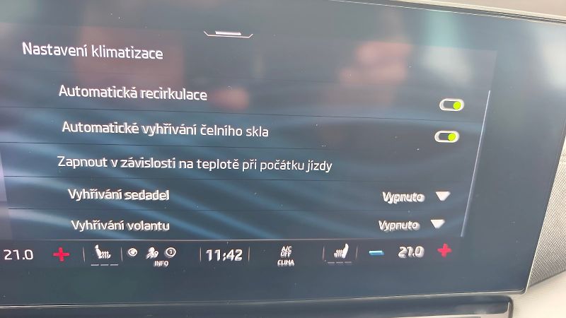 Škoda Octavia (2022) OCT.COM STY TS 4X4 140/2.0 A7F - fotka 25 z 35