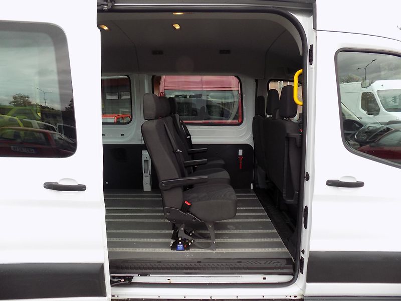 Ford Transit 2,2 TDCI LWB TREND 9 SD RAMPA - fotka 23 z 42