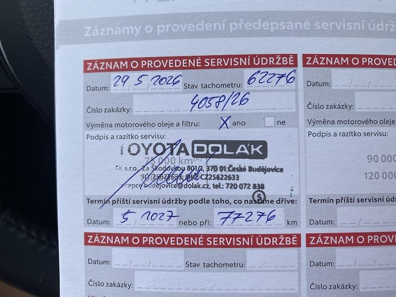 Toyota Corolla 1.8HSD, ČR, StyleTech, záruka - fotka 17 z 18