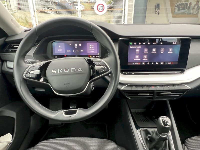 Škoda Octavia (2025) Selection 1.5TSi 85kW 6°manuál - fotka 21 z 28