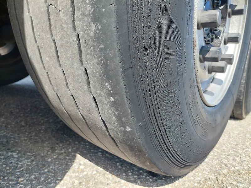 Schmitz Ostatní SKO 24/L - 13.4 FP 60 COOL - fotka 33 z 51