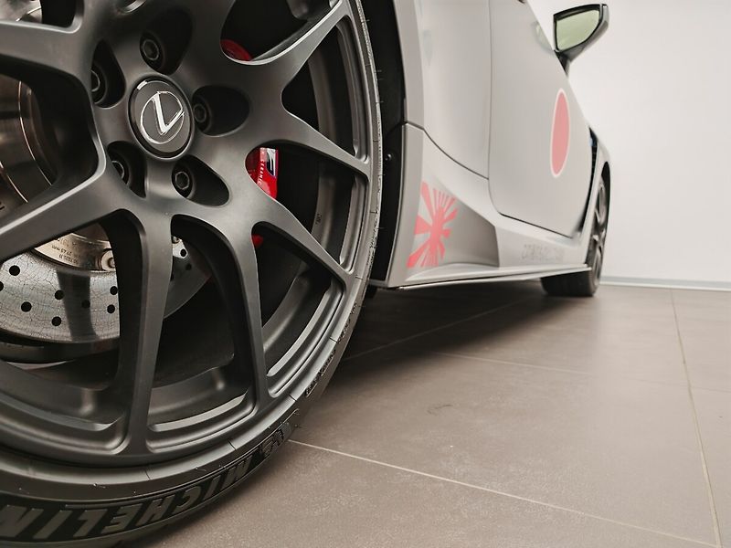 Lexus RC F Ultimate Edition 3/30 V8 5.0l - fotka 22 z 50
