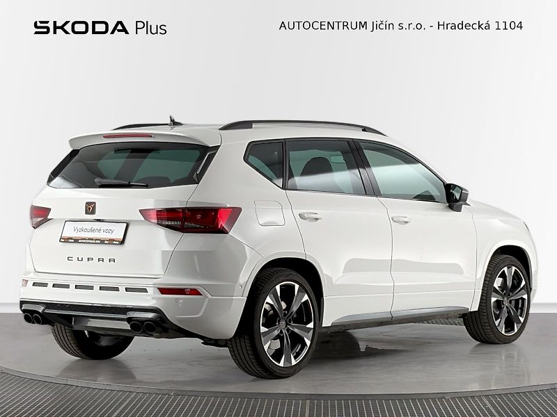 Cupra Ateca (2023) 2.0 TSI 221kW 4x4 DSG - fotka 2 z 32