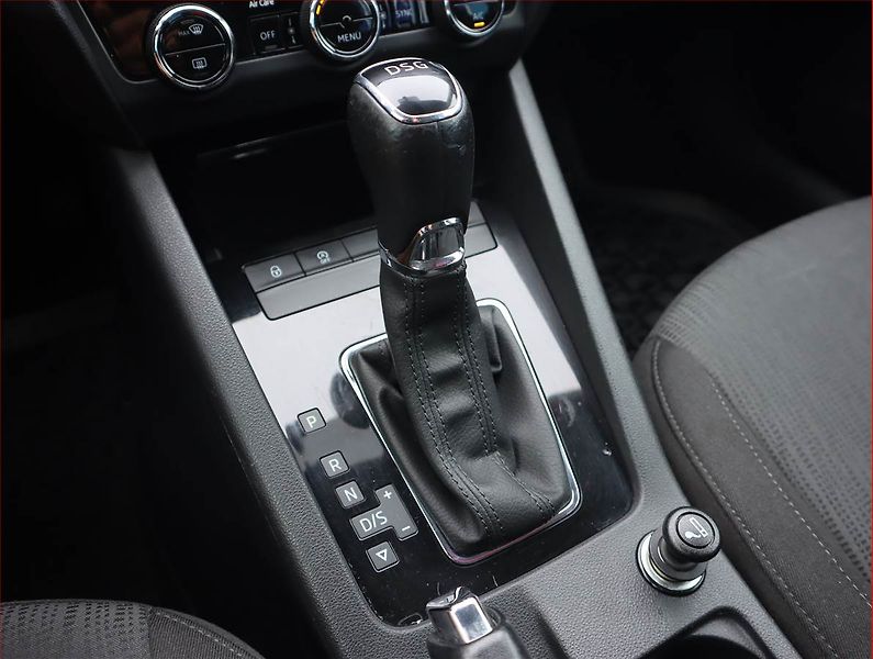 Škoda Octavia (2019) Style 1.5 TSI, Automat - fotka 13 z 19